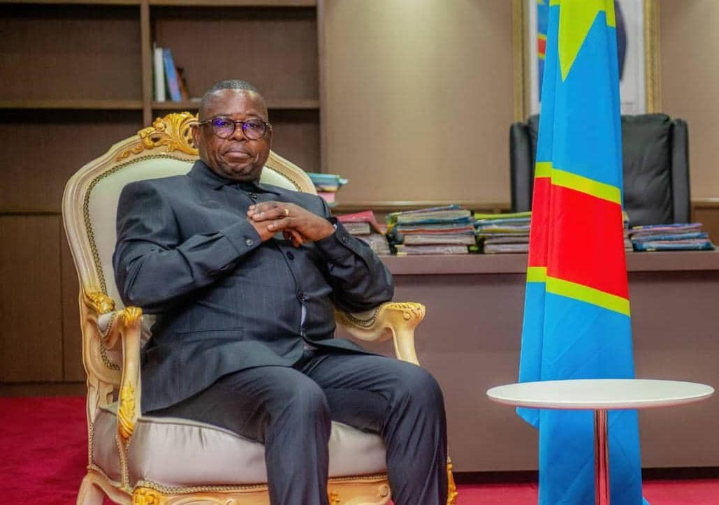Me Crispin Mukendi Bukasa, Gouverneur de la Province du Kasaï